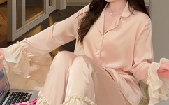 孤零飘落燕在线观看